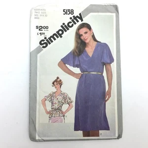 Vintage 1981 Simplicity Kleid & Bluse Schnittmuster #5138 ungeschnitten Gr. 18/20 - Bild 1 von 5