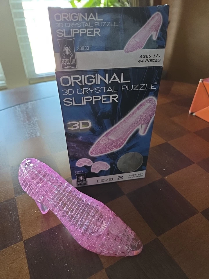 Rompecabezas de cristal zapatilla 3D nivel 2 BePuzzled, edades 12+, 44 piezas Foto 1 de 2