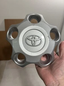 2007 - 2021 GENUINE TOYOTA TUNDRA 18"  5-spoke Steel Wheel Center Cap Hubcap - Picture 1 of 9