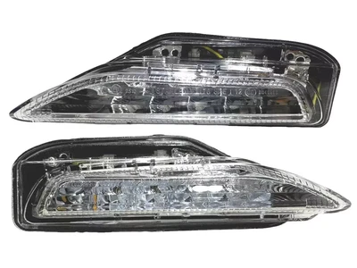 For 2015-2019 Infiniti Q70 Q70L Left Right Front Bumper Turn Signal Light Lamp - Image 1 of 4