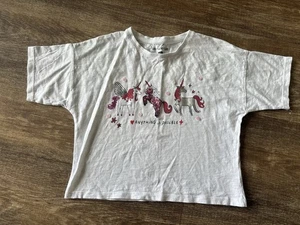 Girls T-shirt Sequin Unicorns Age 7-8 Years From F&f - Picture 1 of 3