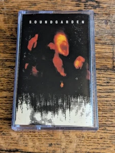Soundgarden Superunknown Album Cassette Tape 1994 Grunge Punk Chris Cornell  - Picture 1 of 5