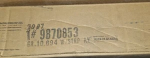 NOS GM LH DOOR WEATHERSTRIP 1973-1977 PONTIAC GRAND PRIX 9870853 - Picture 1 of 1