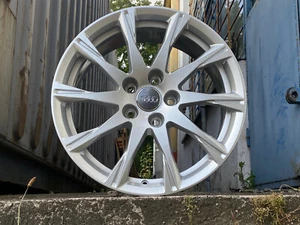 4x neu 8W0601025C Original Felgen für Audi A4 8W B9 OEM  7,5x17 5x112 ET38 NEU - Bild 1 von 10