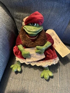 Russ Lil Romantics Leopold & Lily Fancy Well Dressed Toad Lady. Lilly - Picture 1 of 4