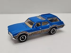 2021 Matchbox Oldsmobile Vista Cruiser 1971 Blue 1:64 Loose MBX Wagons 5-Pack - Picture 1 of 10