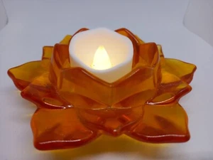 Stunning Amber Lotus Flower Resin Tealight Holder - Picture 1 of 3