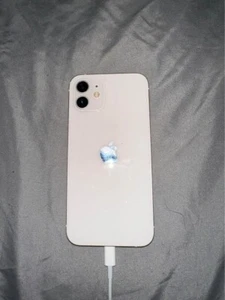 Apple iPhone 12 - 64 Go - Blanc (Désimlocké) (CA) - Photo 1 sur 3