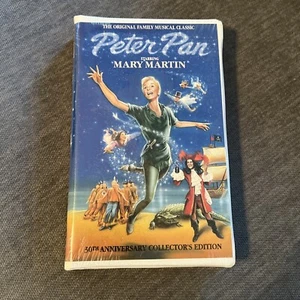 Peter Pan 1960 30th Anniversary Collector's Edition VHS 1989 FACTORY SEALED!!! - Picture 1 of 5