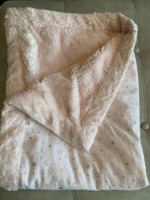 Difícil de encontrar Manta de bebé de piel sintética rosa de lujo brillante estrellas doradas y luna usada en excelente estado Foto 1 de 4