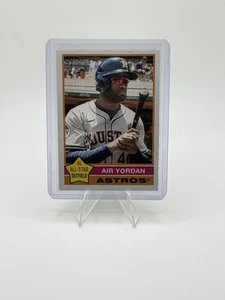 2025 Topps Heritage  SSP Nickname Variation #500 Yordan Alvarez AIR YORDAN 1:481 - Picture 1 of 2