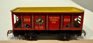 Marx 554 Hopper / Red Ext. /  Yellow Int. - 4 Wheel / Twisted Tab & Slot Cplrs. - Picture 1 of 6