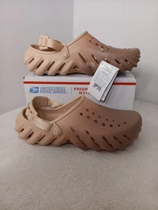 Crocs Echo Clogs Latte 209909-2Q9 Herren Größe 11 Neu Komfort - Bild 1 von 7