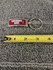Cincinnati Reds Keychain - Picture 1 of 1