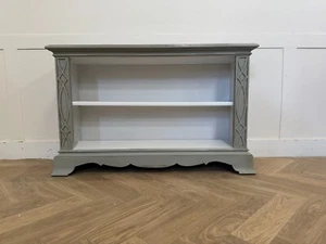 Low open bookcase low painted shabby chic open bookcase - Picture 1 of 6