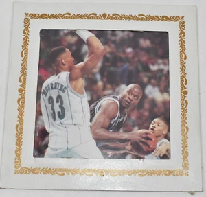 Vintage Shaq Shaquille O'Neal NBA Orlando Magic Framed Carnival Glass Picture - Picture 1 of 3