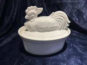 WCL Covered Chicken Roaster 5 cup Granny Cottage Core - Picture 1 of 5