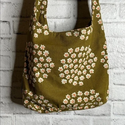 Marimekko Puketti Bolso de Hombro Oliva Foto 1 de 4