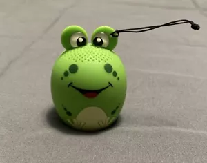 My Audio Pet Mini Bluetooth Animal Wireless Speaker Ampedphibiam - Frog - Picture 1 of 5