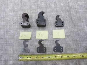 LOT OF 63 FLAT STEEL HOOK BRACKETS HEAVY DUTY SHELF SUPPORTS SALVAGED - Picture 1 of 7