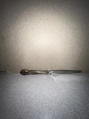 WEB Ancestry Plata Esterlina Manillar Barra Herramienta Queso Cuchillo Ornamentado De Colección Nos Caja Foto 1 de 4