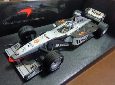 Modellino auto Minichamps 1/18 McLaren Mercedes MP4-13 F1 Mika Hakkinen - Immagine 1 di 4
