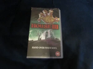 VINTAGE HORROR MOVIE HOUSE III WITH LANCE HENRIKSEN VHS VIDEO 1998 - Picture 1 of 3