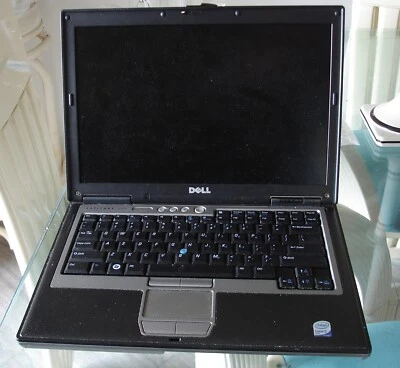 Dell Latitude D630 14.1in. (80GB, Intel Core 2 Duo,  2GB) Notebook/Laptop - Image 1 of 2