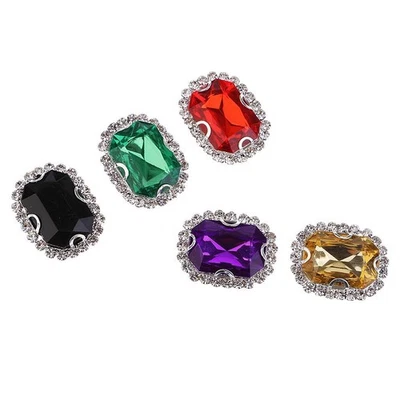 5 Pieces 22mm  Shape  Acrylic Crystal Flatback Buttons - image 1 of 4
