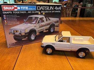 Monogram #1402 1/24 Scale SNAP TITE snaptite  1981 Datsun 4X4 Pickup Model RARE - Image 1 of 4
