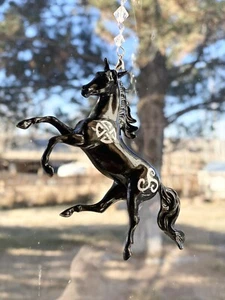 Magnolia Breyer Stablemate personalizado. Cuelga en una ventana o fuera de tu espejo retrovisor - Imagen 1 de 3