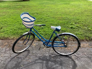 Vintage 1960s blue Schwinn Deluxe Breeze 3-speed Bike (Bicycle) w/Basket&Lights) - Picture 1 of 12