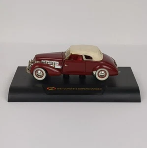 Signature Models 1937 Cord 812 Supercharged Coupe Burgundy 1:32 Scale Diecast - Picture 1 of 10