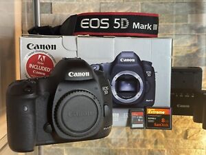 Canon EOS 5D Mark III +15.825 Tsd. Auslösungen + Gut