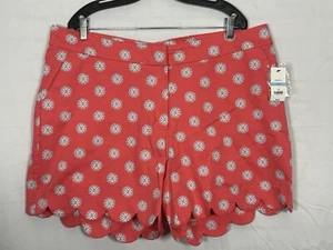 NWT Crown & Ivy Women Sz 20W Pink Sorbet White Flower Scalloped Shorts $49 (B) - Picture 1 of 9