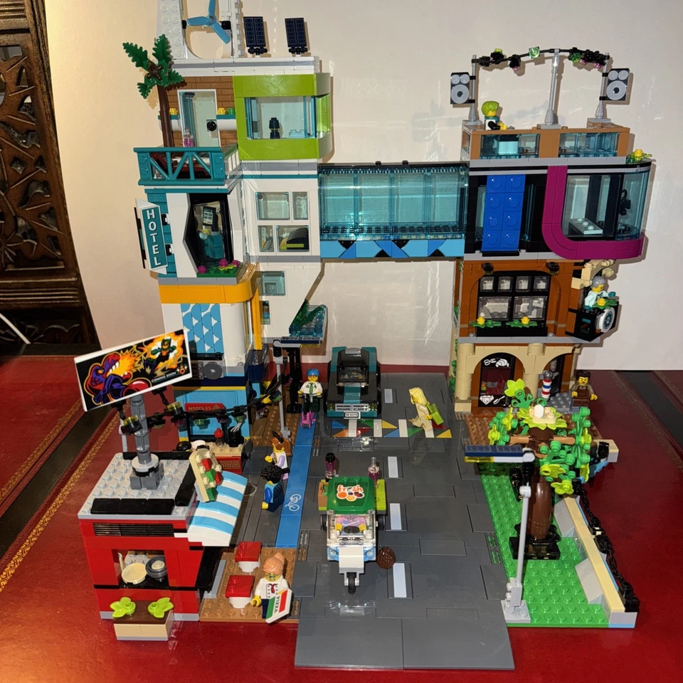 Lego City Downtown (60380)+ 1 Free Car - Image 1 of 4
