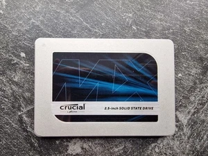 Crucial MX500 2,5 Zoll 500GB SATA Interne SSD (CT500MX500SSD1) - Bild 1 von 2