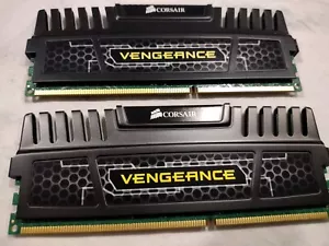 (2) CorsairVengeance 8GB Kit (2x4GB) DDR3 PC3 1600MHz CMZ8GX3M2A1600C9 - Picture 1 of 3