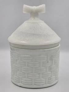 Victorian Milk Glass Jar Flour Patent Lozenge 22 May 1877 FREE POSTAGE - Foto 1 di 10