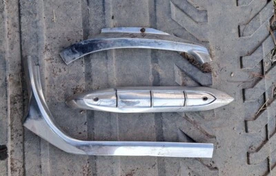 Plymouth Suburban Wagon 1959 surtido moldura de acero inoxidable panel 59 cuartos parabrisas Foto 1 de 4