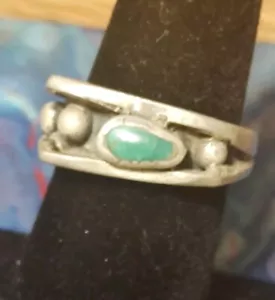 Antique Sterling Silver Native American Turquoise Ring Sz 6 Different 8.6g - Picture 1 of 6