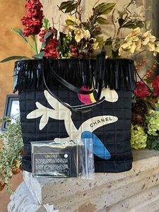 RARE VINTAGE 2000 CHANEL CHOCOLATE BAR COTTON AND PATENT LEATHER TOTE - Picture 1 of 20