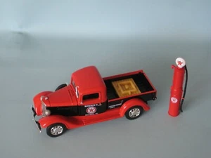 Matchbox Yesteryear 1934 International Pick-Up Texaco 1/43rd 115mm Long Boxed - Picture 1 of 6