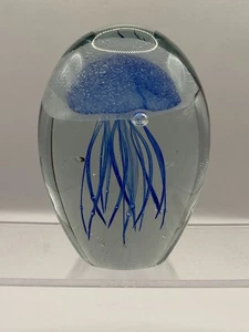 Vintage Jellyfish Glass Paperweight Blue / Clear With Bubbles Glow In The Dark - Picture 1 of 10