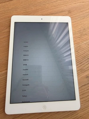 Apple iPad Air 1a Generazione, 9.7" 32GB Wi-Fi Tablet  - Argento - Immagine 1 di 4