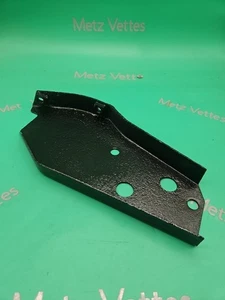 C3 69-72 Corvette Front Crossmember to Frame Bracket Extend Right OEM 3958798 - Bild 1 von 10