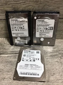 Lot 3 Toshiba 500GB SATA 2.5" HDD Hard Drive T6 - Picture 1 of 5