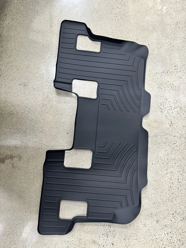 Alfombrilla de piso negra de tercera fila 441074 para Ford Expedition 2007-2017 Foto 1 de 1