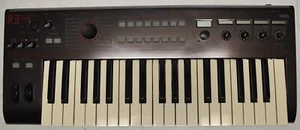 KORG Synthesizer / Vocoder Model R3 - Picture 1 of 6