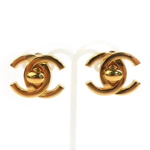 Auth CHANEL Vintage CC Logo Clip on Earrings Gold Metal - w1273j - Picture 1 of 8
